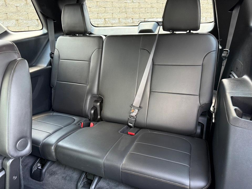 used 2020 Chevrolet Traverse car, priced at $31,707