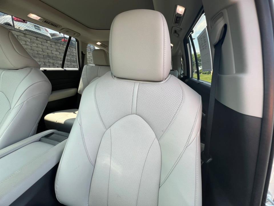 used 2024 Toyota Grand Highlander Hybrid car, priced at $55,650