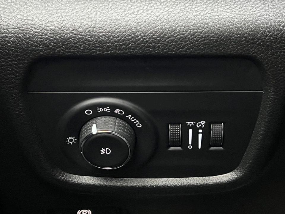 used 2022 Jeep Grand Cherokee L car, priced at $29,943