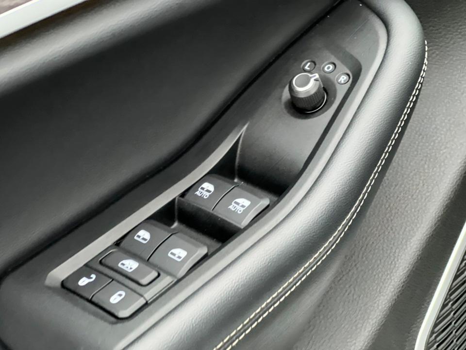 used 2022 Jeep Grand Cherokee L car, priced at $29,943