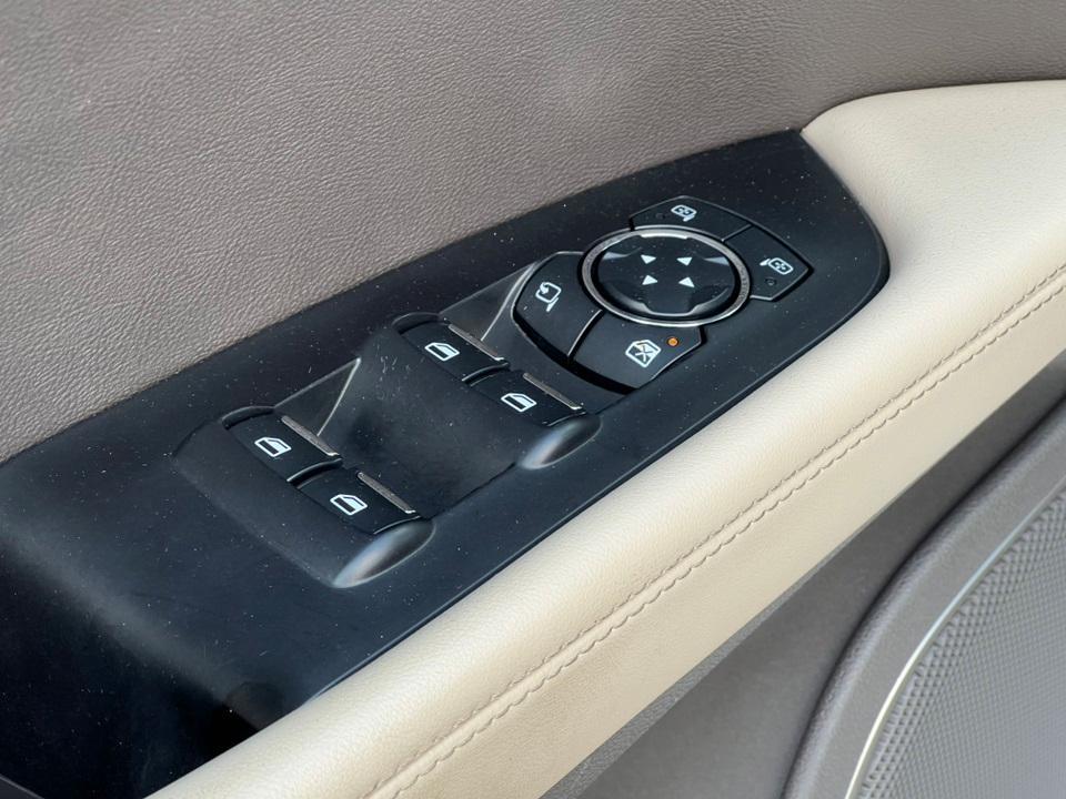 used 2023 Lincoln Nautilus car, priced at $39,500