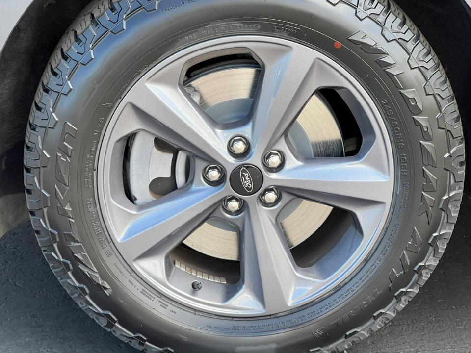 used 2022 Ford Edge car, priced at $26,444