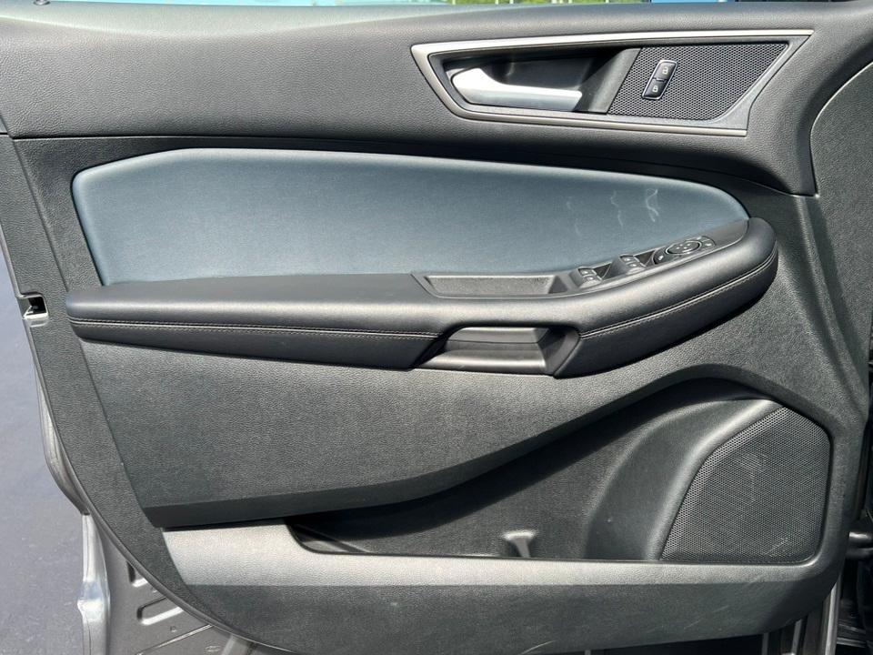 used 2022 Ford Edge car, priced at $26,444