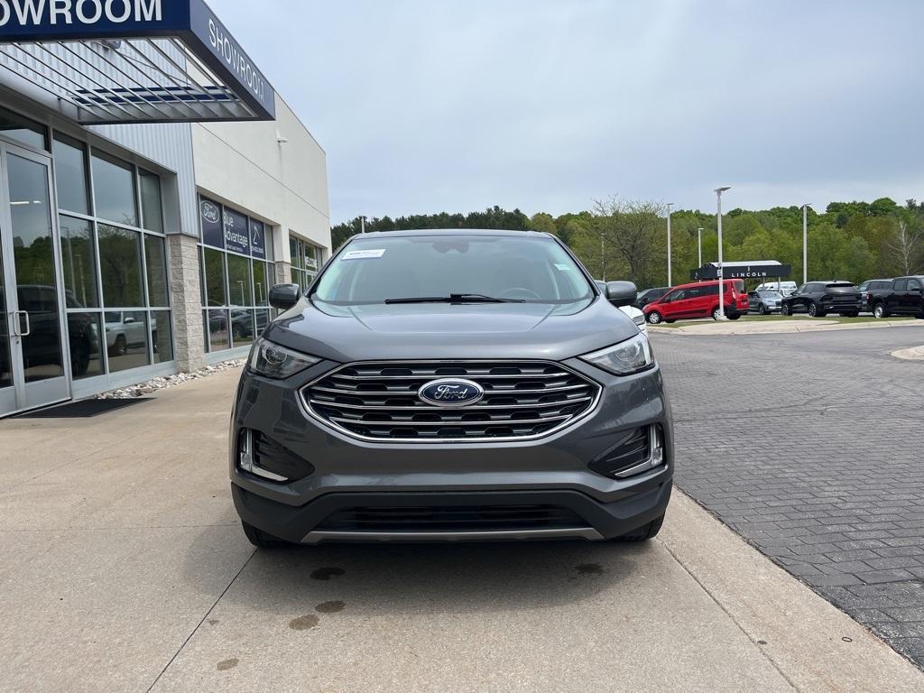 used 2022 Ford Edge car, priced at $26,179