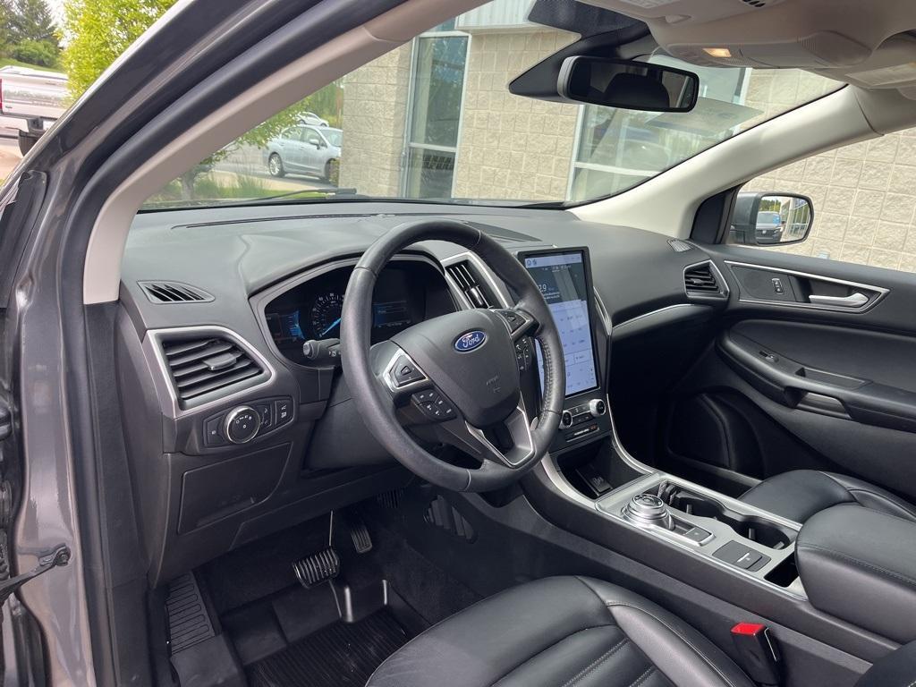 used 2022 Ford Edge car, priced at $26,179