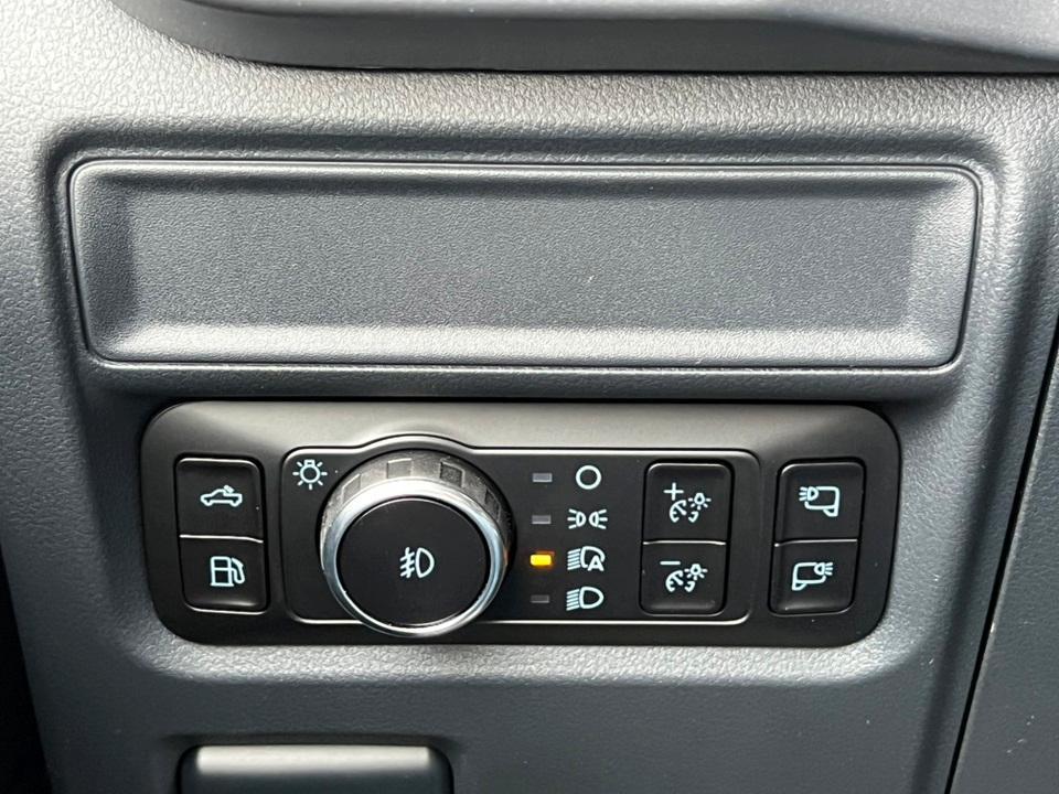 new 2025 Ford F-150 car, priced at $59,482