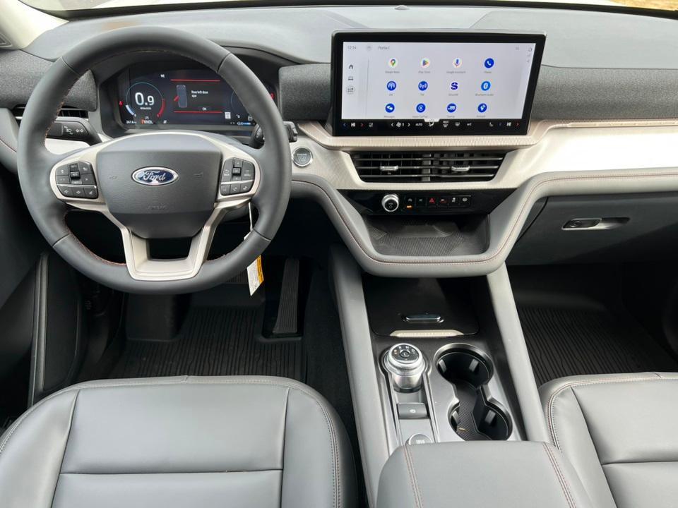 new 2025 Ford Explorer car, priced at $49,220
