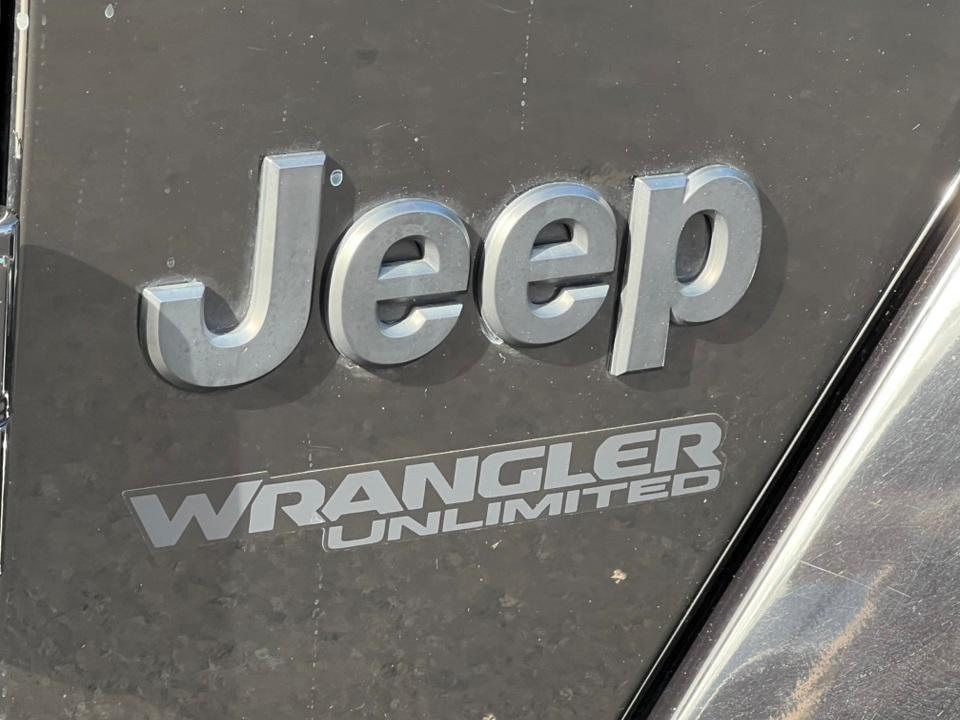 used 2021 Jeep Wrangler Unlimited car, priced at $34,000