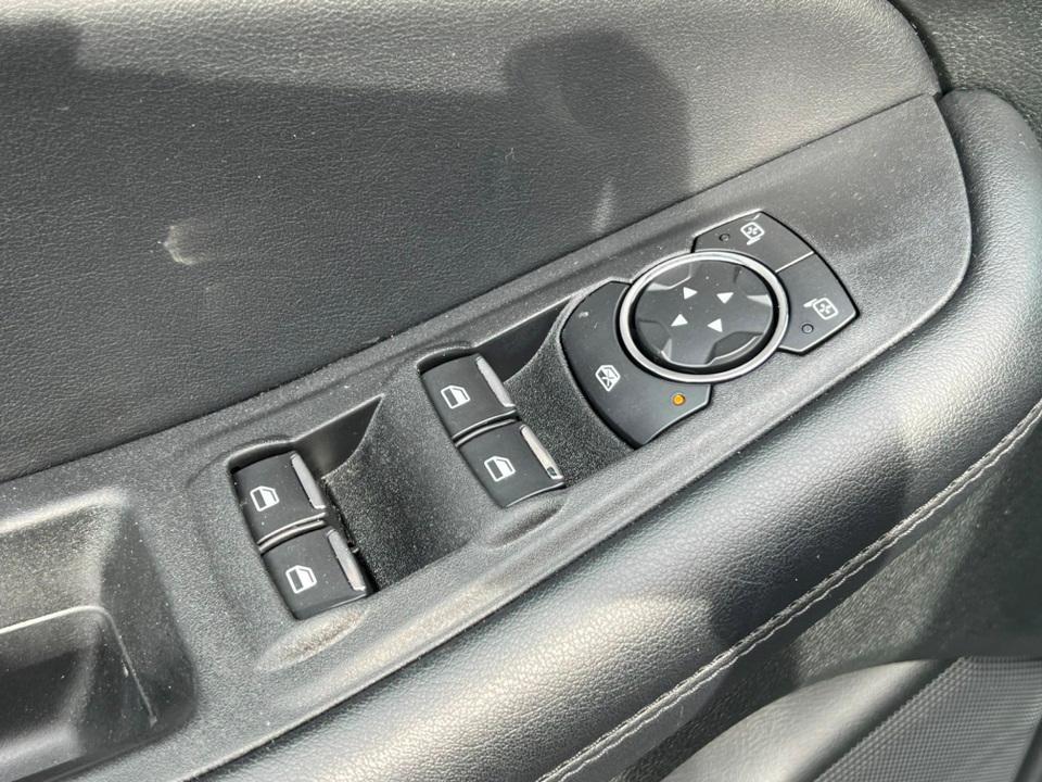 used 2022 Ford Edge car, priced at $26,500