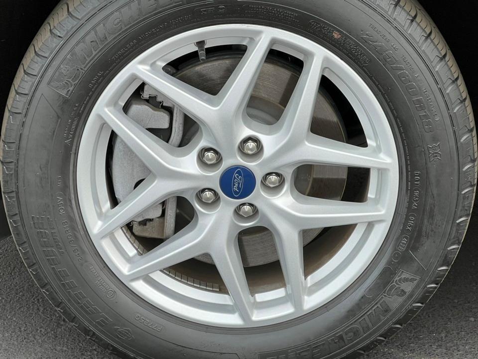 used 2022 Ford Edge car, priced at $26,500