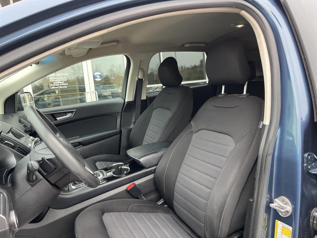 used 2018 Ford Edge car, priced at $12,900