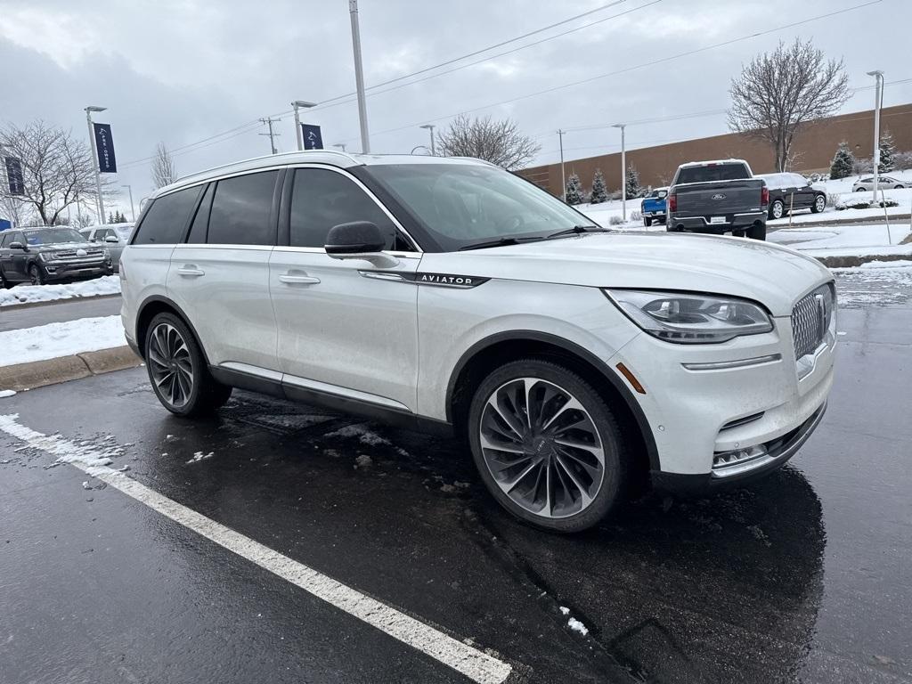 used 2024 Lincoln Aviator car, priced at $62,858