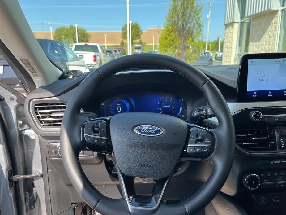used 2022 Ford Escape car, priced at $24,040