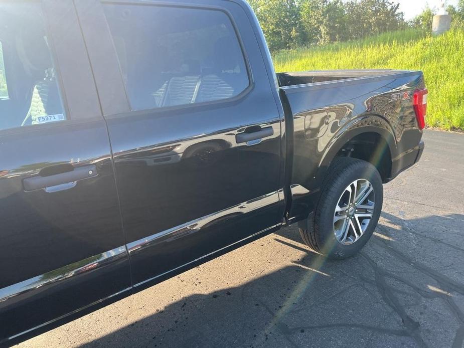 new 2023 Ford F-150 car, priced at $49,952