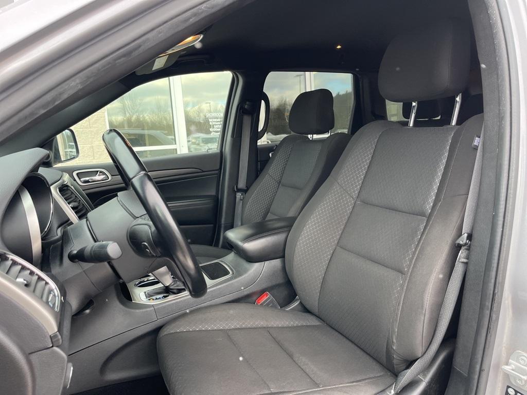 used 2021 Jeep Grand Cherokee car, priced at $23,363