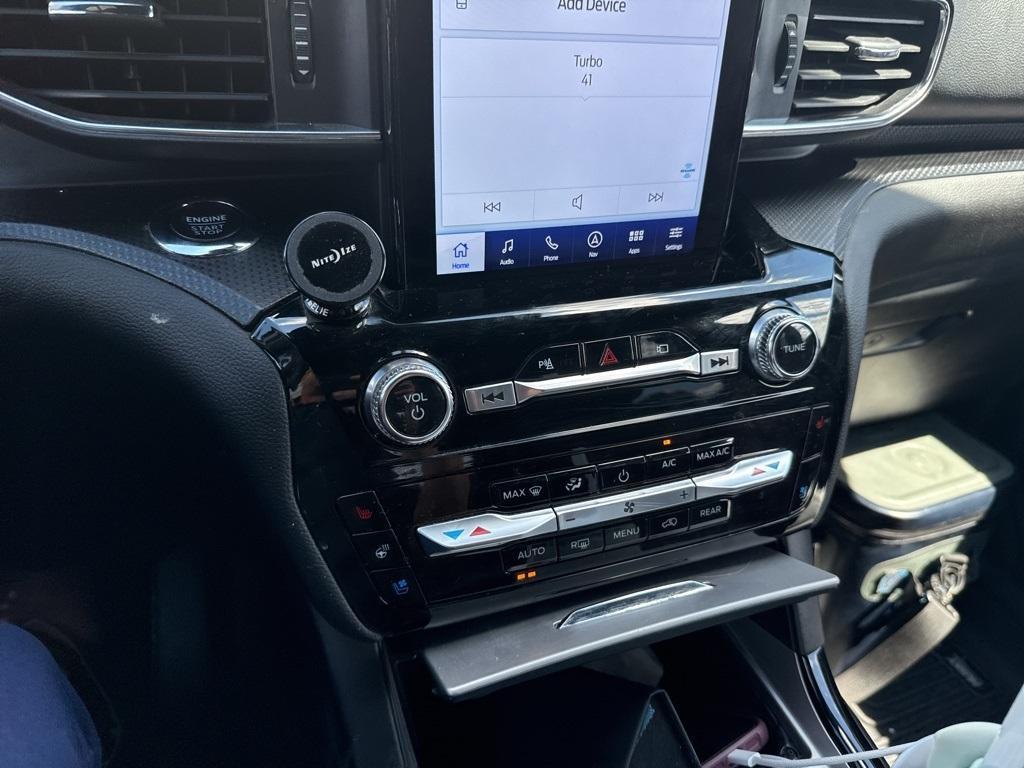 used 2022 Ford Explorer car, priced at $34,057