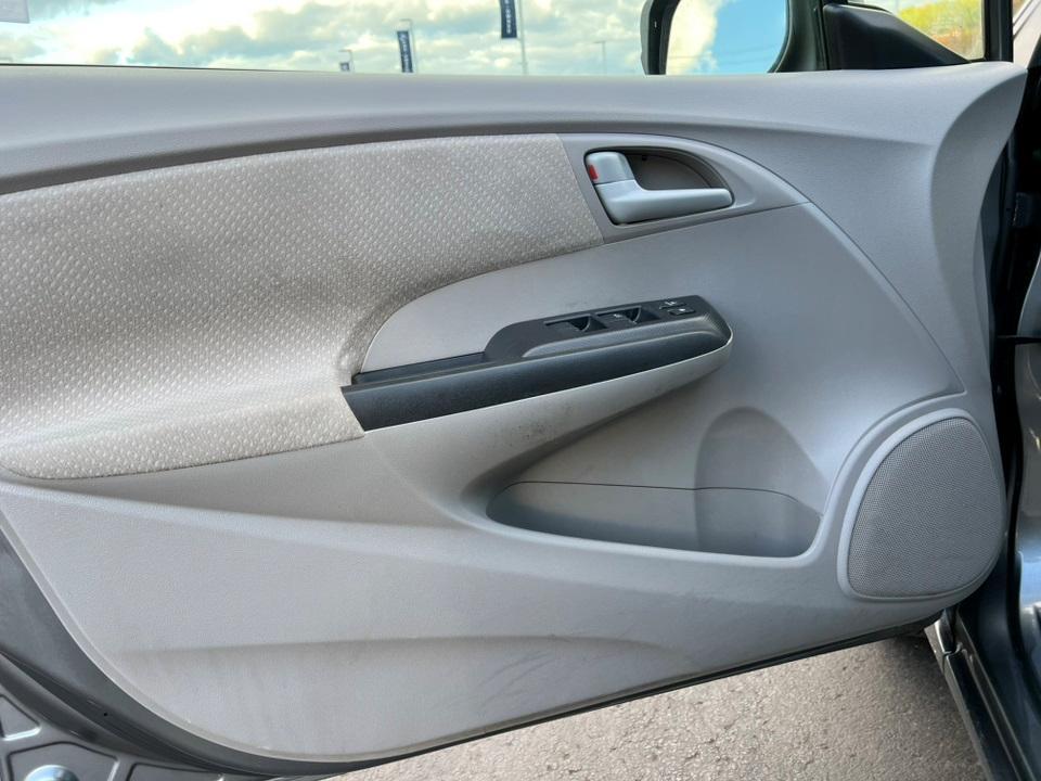 used 2013 Honda Insight car, priced at $7,618