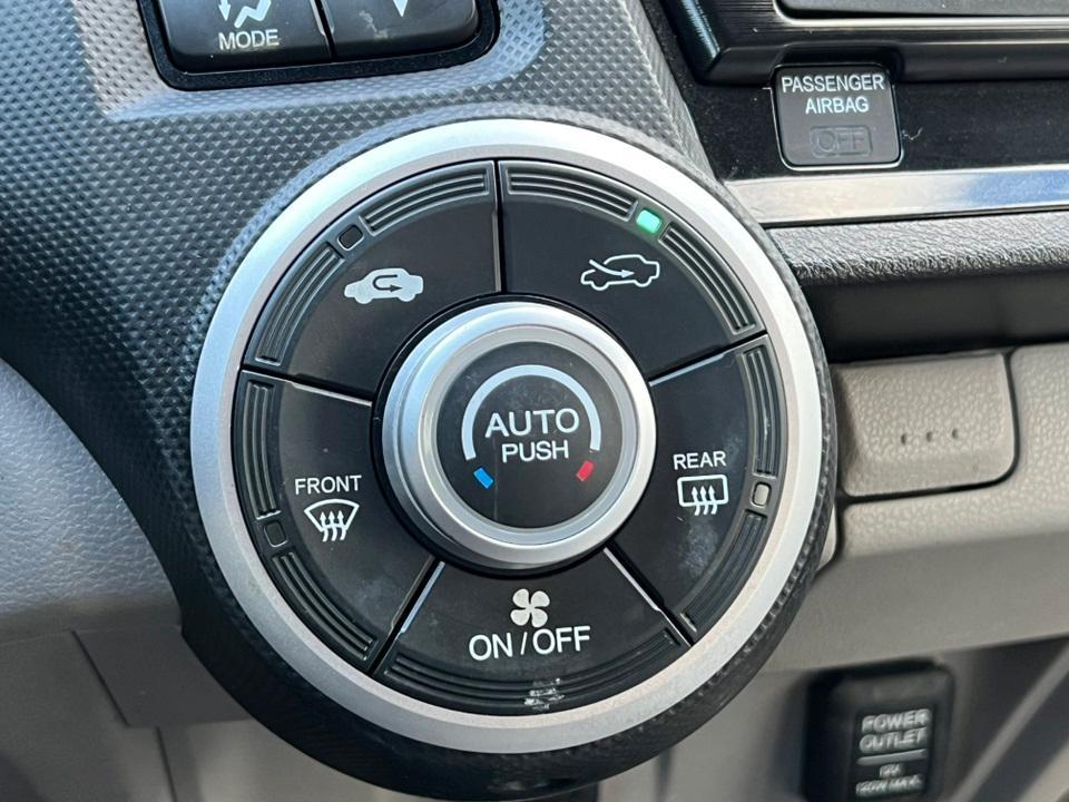 used 2013 Honda Insight car, priced at $7,618