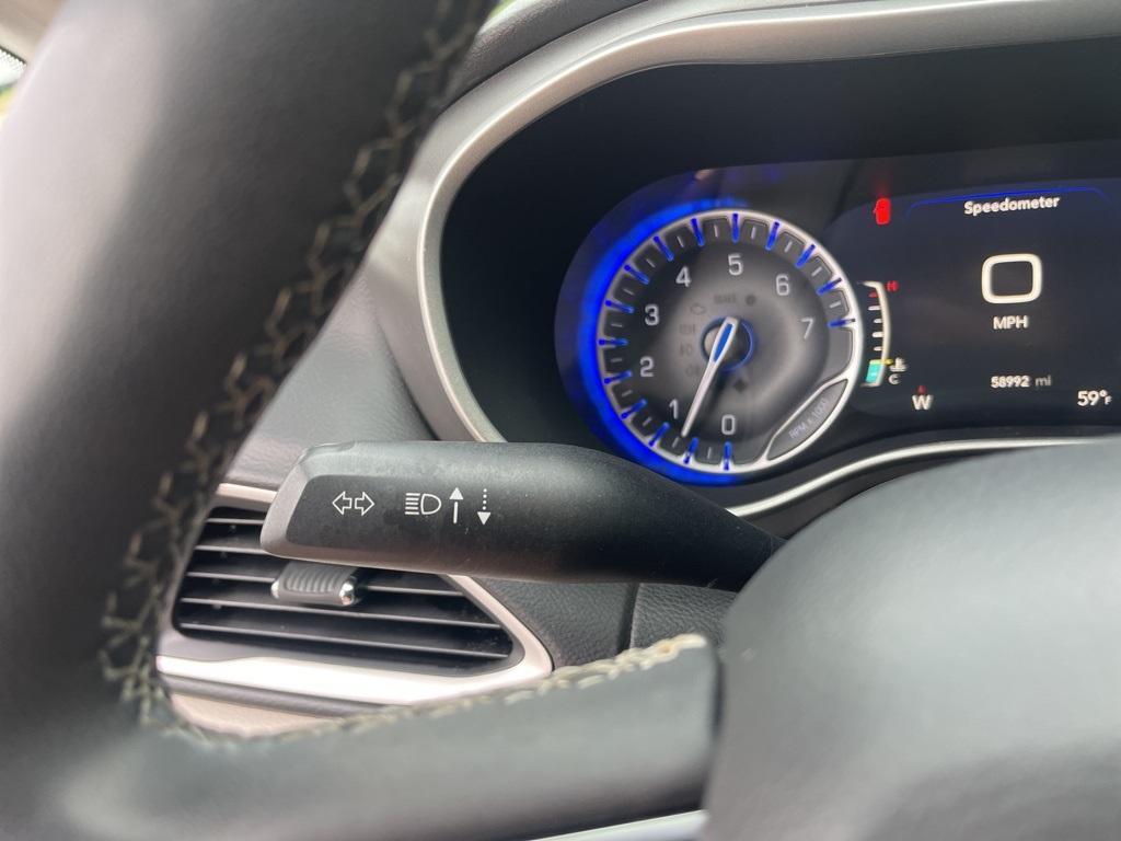 used 2022 Chrysler Pacifica car, priced at $24,554