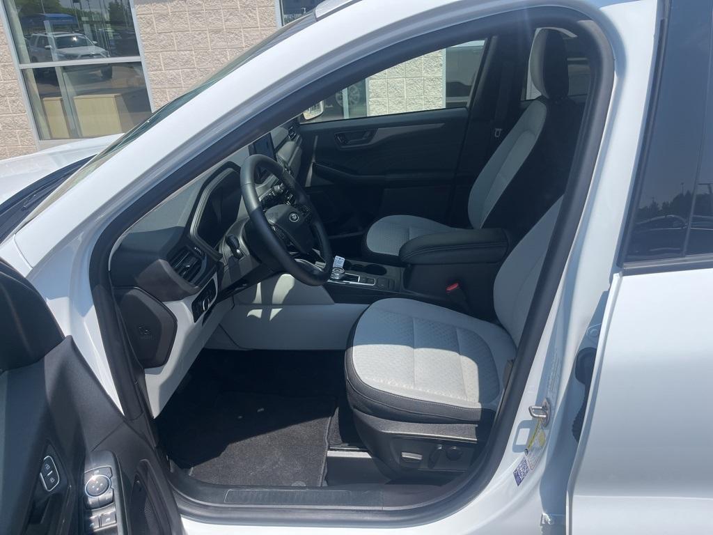 used 2023 Ford Escape car, priced at $25,174