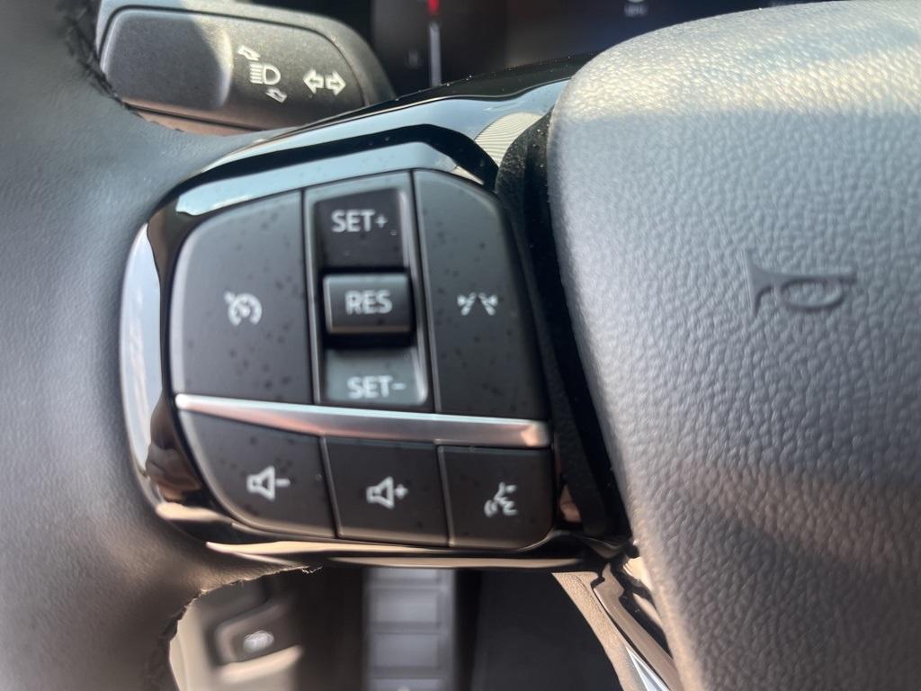 used 2023 Ford Escape car, priced at $25,174