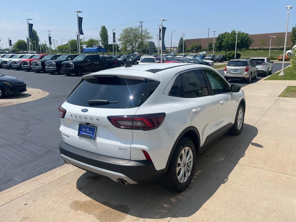 used 2023 Ford Escape car, priced at $25,174