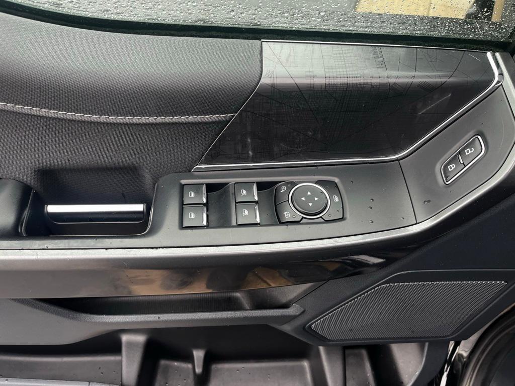 used 2023 Ford F-150 car, priced at $40,115