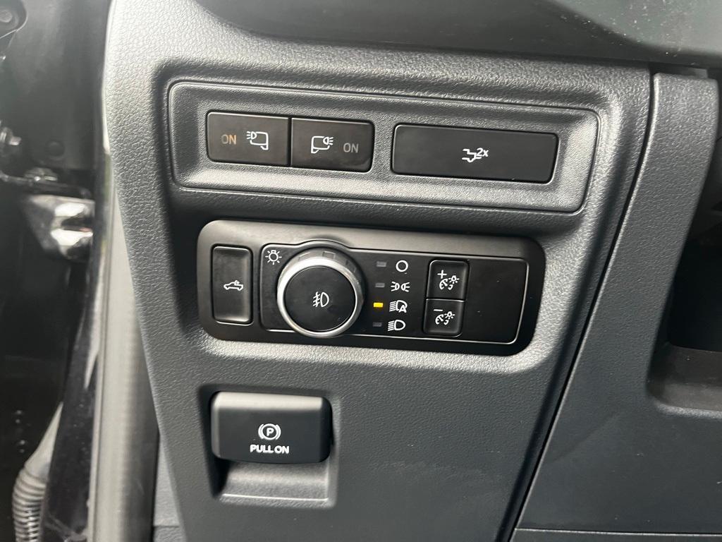 used 2023 Ford F-150 car, priced at $40,115