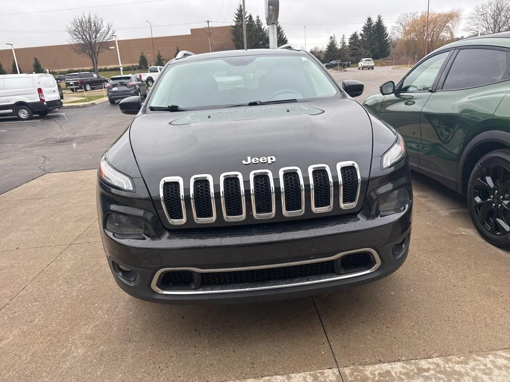 used 2015 Jeep Cherokee car, priced at $10,134