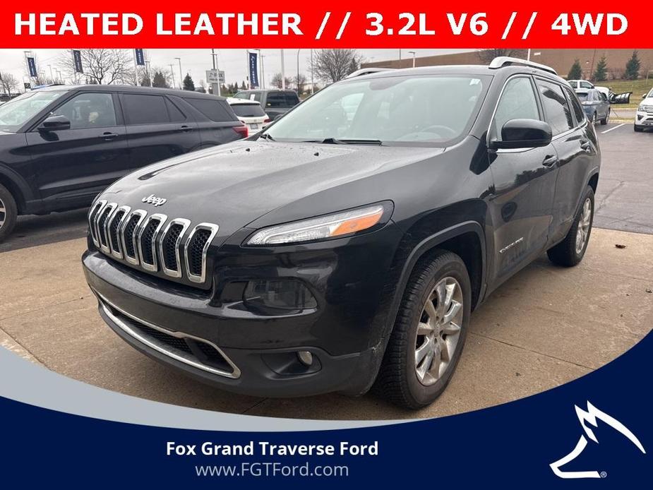 used 2015 Jeep Cherokee car, priced at $10,900