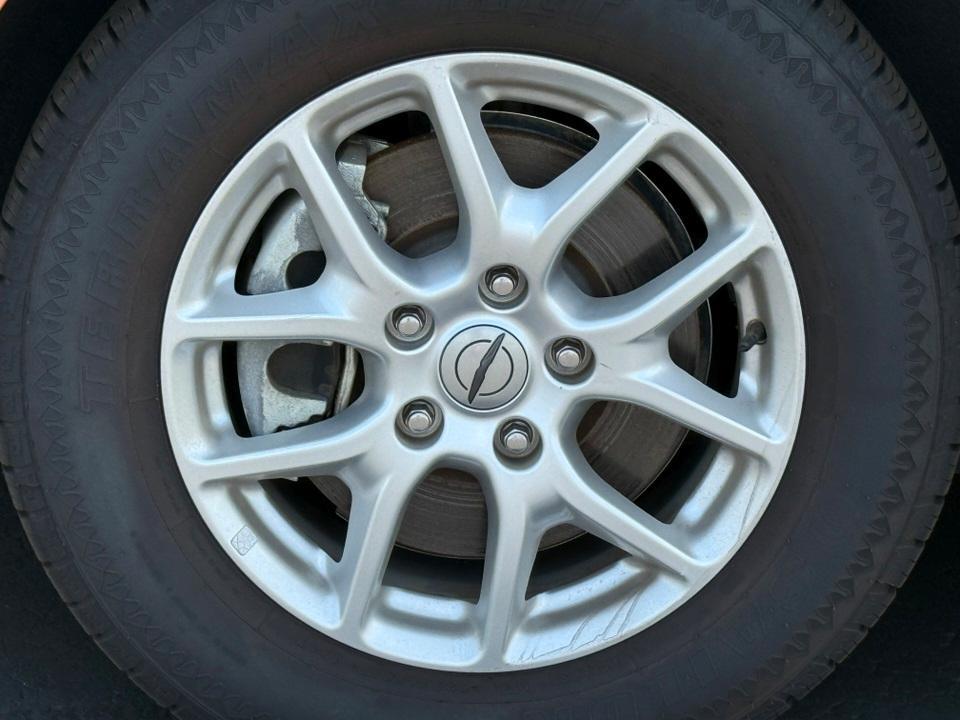 used 2022 Chrysler Pacifica car, priced at $21,604