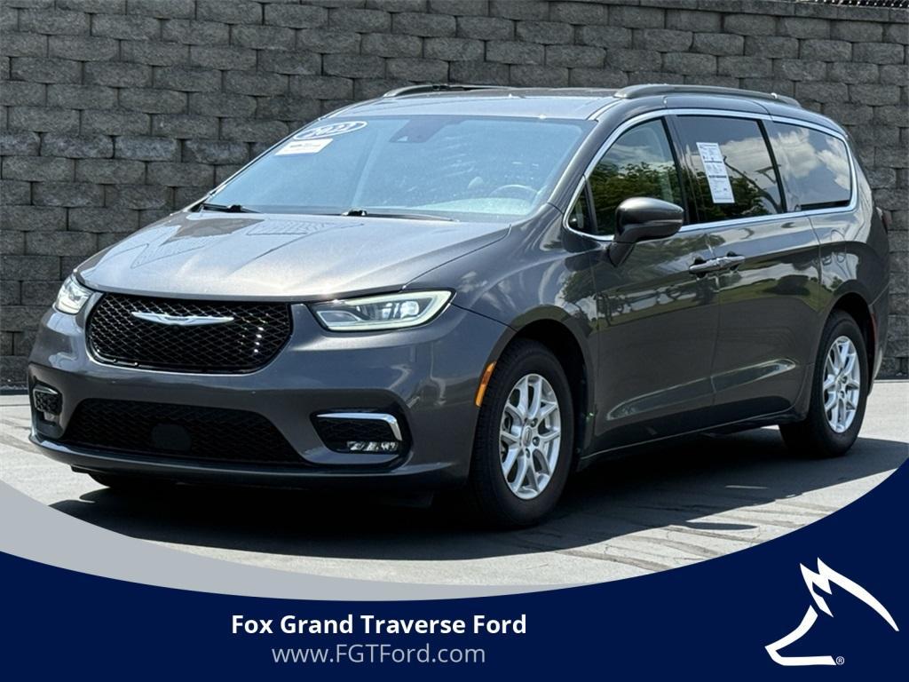 used 2022 Chrysler Pacifica car, priced at $21,604