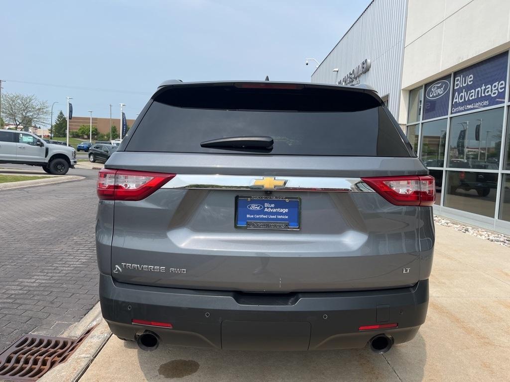 used 2020 Chevrolet Traverse car, priced at $23,193