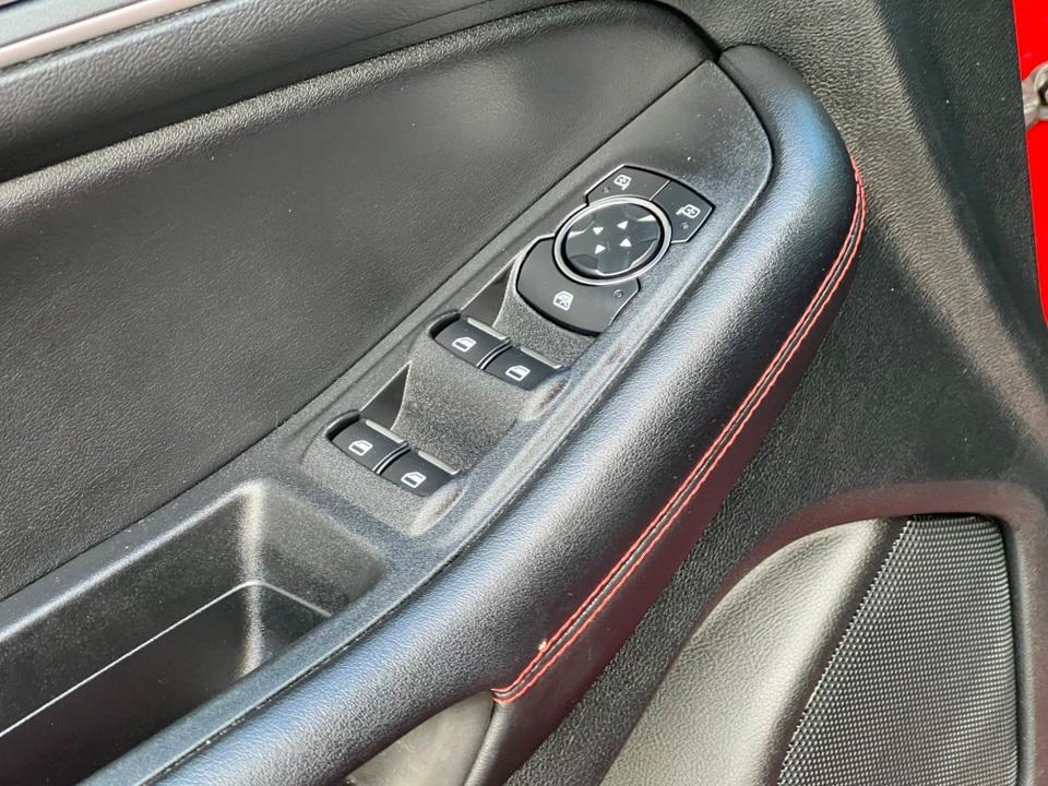 used 2024 Ford Edge car, priced at $31,809