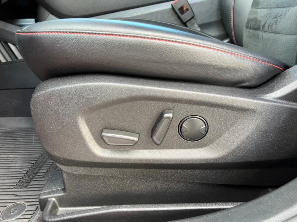 used 2024 Ford Edge car, priced at $31,809