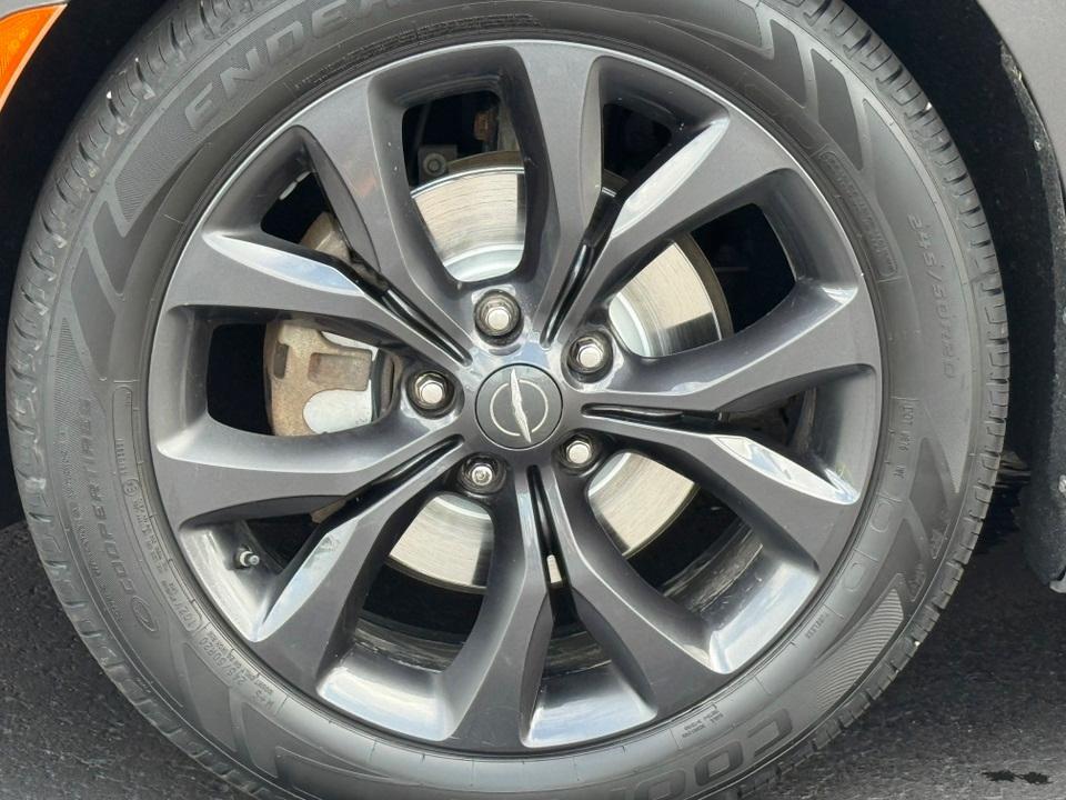 used 2020 Chrysler Pacifica car, priced at $20,500