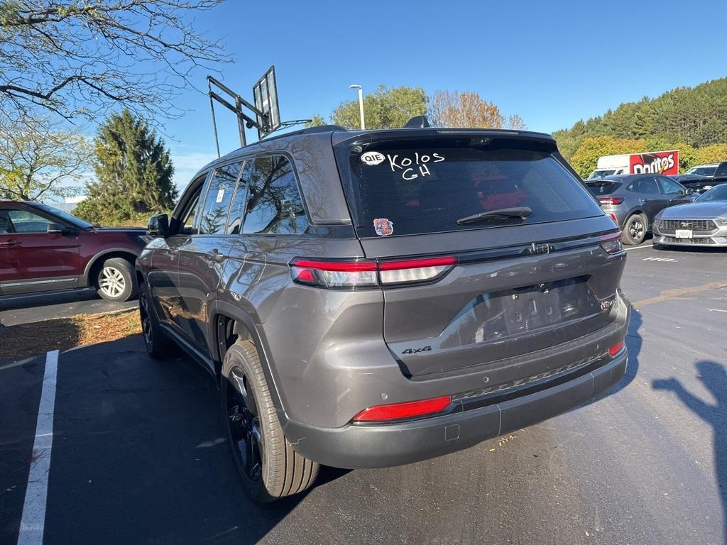 used 2023 Jeep Grand Cherokee car, priced at $34,500
