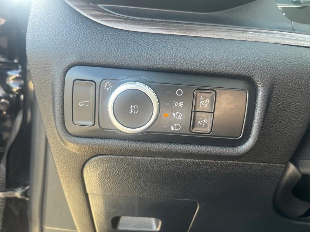 used 2022 Ford Explorer car, priced at $32,026