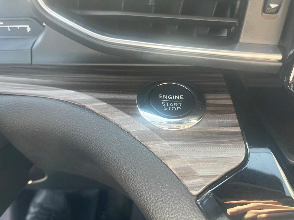 used 2022 Ford Explorer car, priced at $32,026