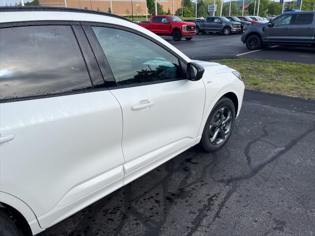 new 2024 Ford Escape car, priced at $33,257