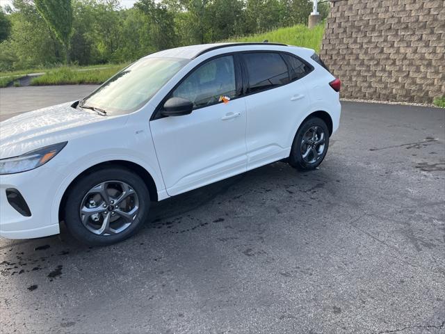 new 2024 Ford Escape car, priced at $33,257