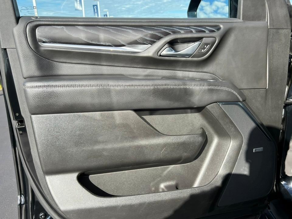 used 2023 GMC Yukon car, priced at $62,500