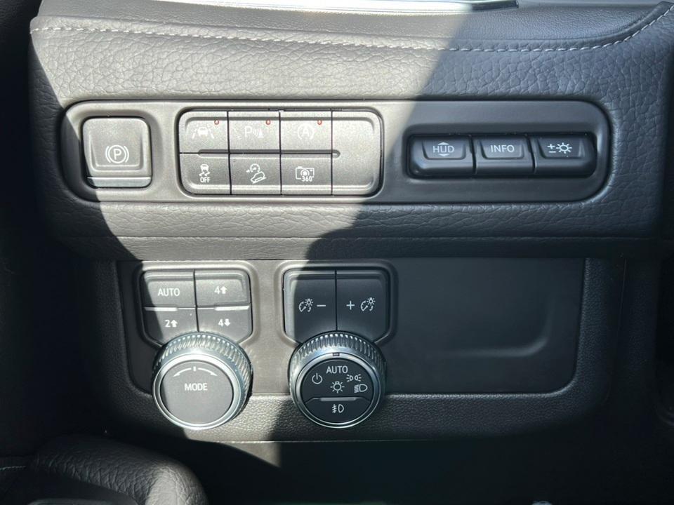 used 2023 GMC Yukon car, priced at $62,500
