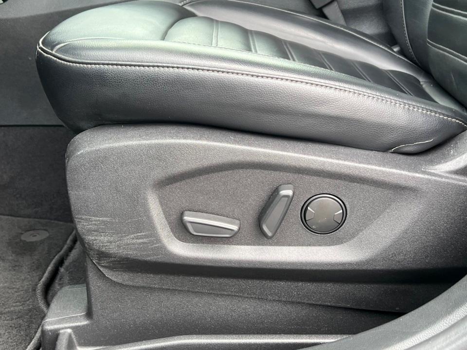 used 2022 Ford Edge car, priced at $26,192