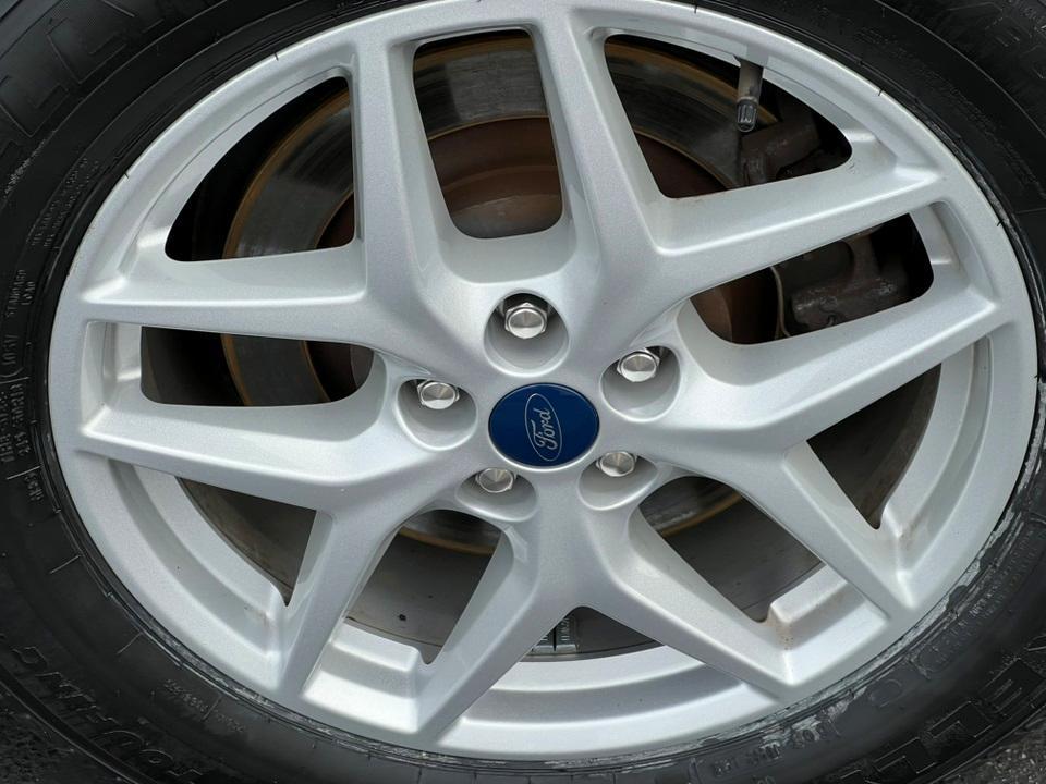 used 2022 Ford Edge car, priced at $26,192