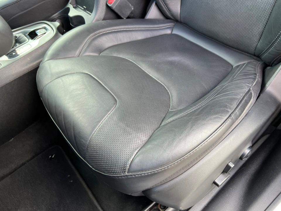 used 2021 Jeep Cherokee car, priced at $23,500