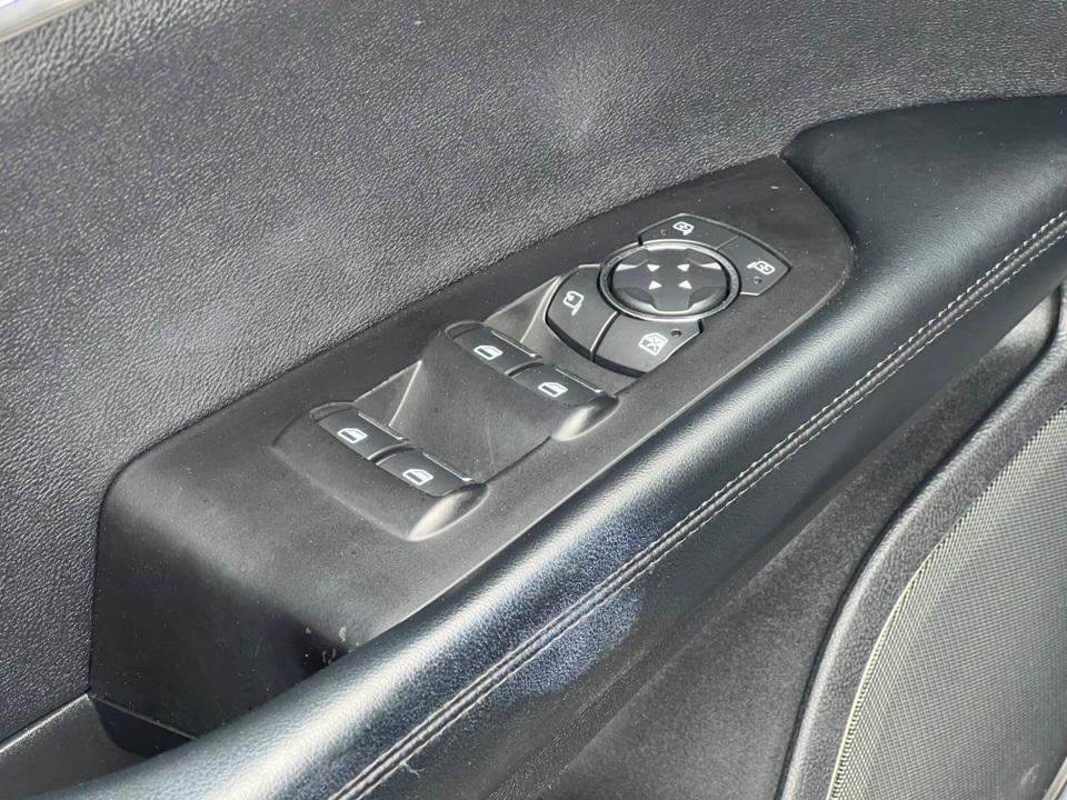 used 2019 Lincoln Nautilus car, priced at $22,438