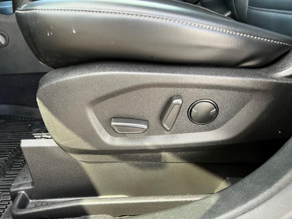 used 2022 Ford Edge car, priced at $22,089