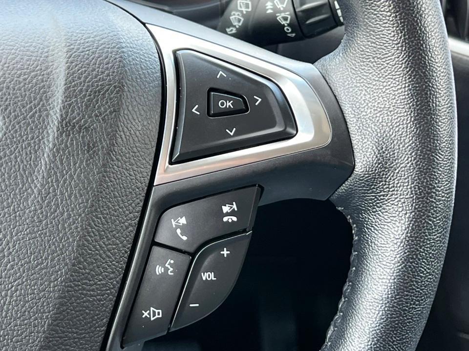 used 2022 Ford Edge car, priced at $22,089