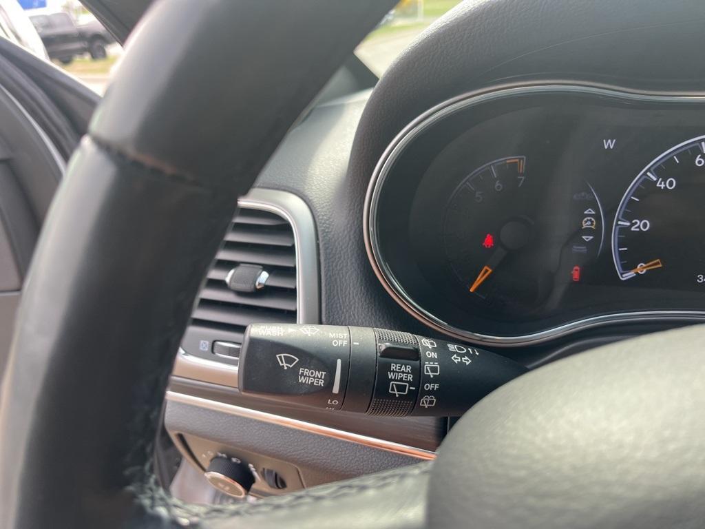 used 2021 Jeep Grand Cherokee car, priced at $28,036